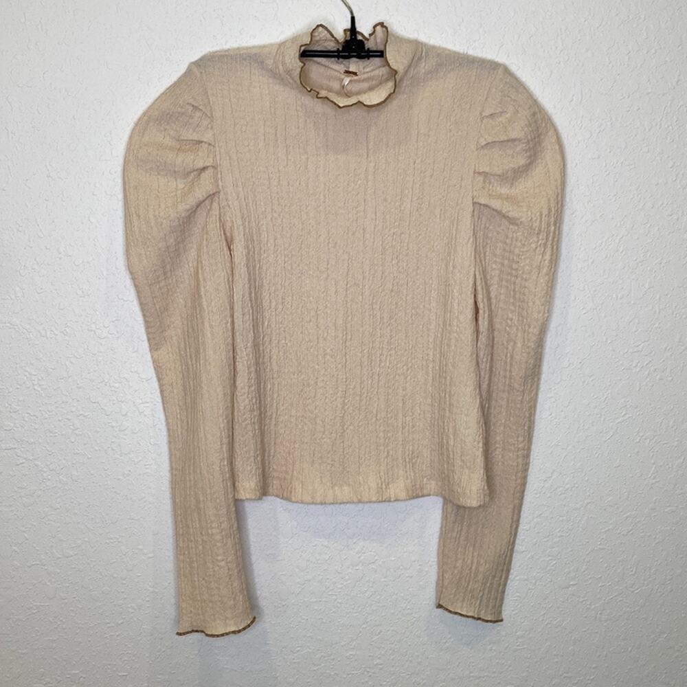 Free People Cream Crepe Mock Neck Puff Sleeve Blouse Lightweight Stretch EUC SzS